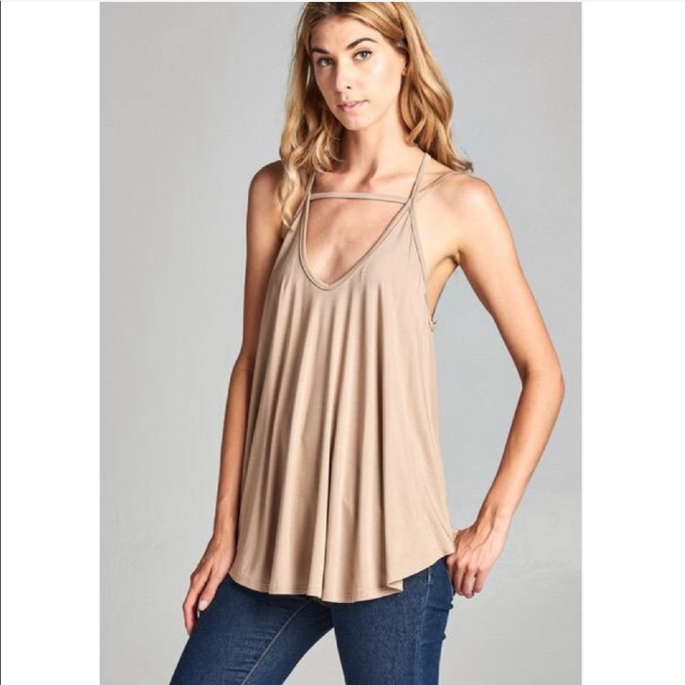 Deep V Flowy Top - Picture 1 of 3